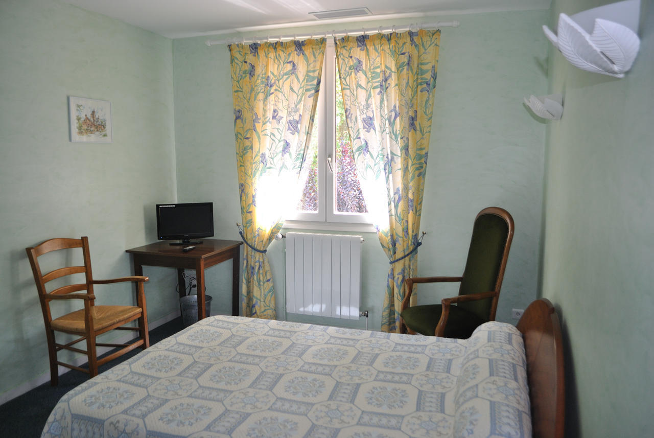 Hotel Auberge De La Nauze Sagelat Номер фото